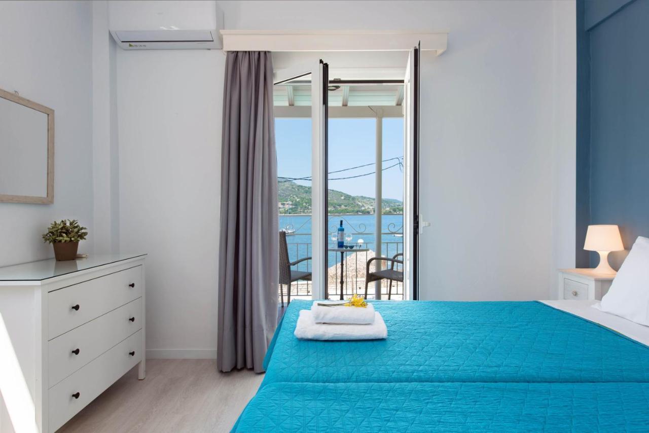 Marika Apartments Kassiopi Exterior photo